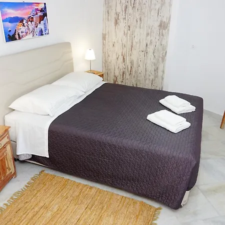 Bellissimo Apartment Santorini Island